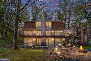 100 PLEASANT GROVE RD, Locust Grove, VA 22508