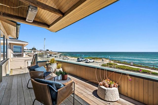 1122 W Cliff Drive, Santa Cruz, CA 95060