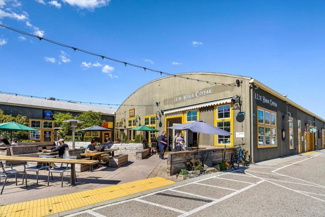 1122 W Cliff Drive, Santa Cruz, CA 95060