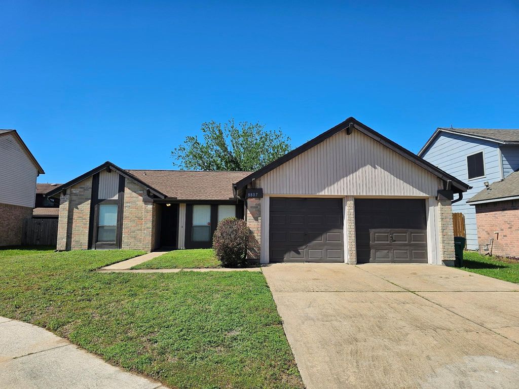 8807 Moonlight Forest Drive, Houston, TX 77088