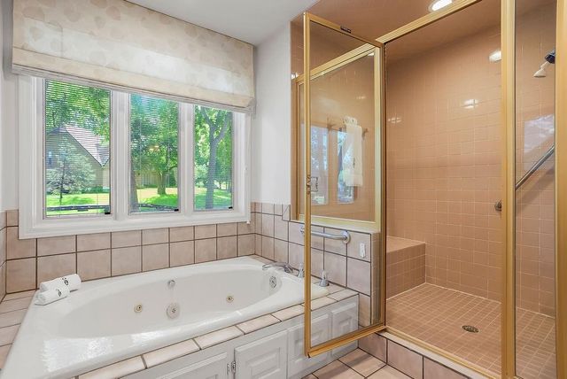 12308 Delmar Street, Leawood, KS 66209