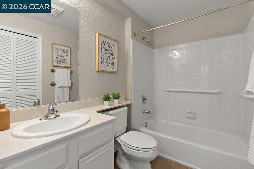 Image 25 of property listing at 1860 Tice Creek Dr 1206, Walnut Creek, CA 94595