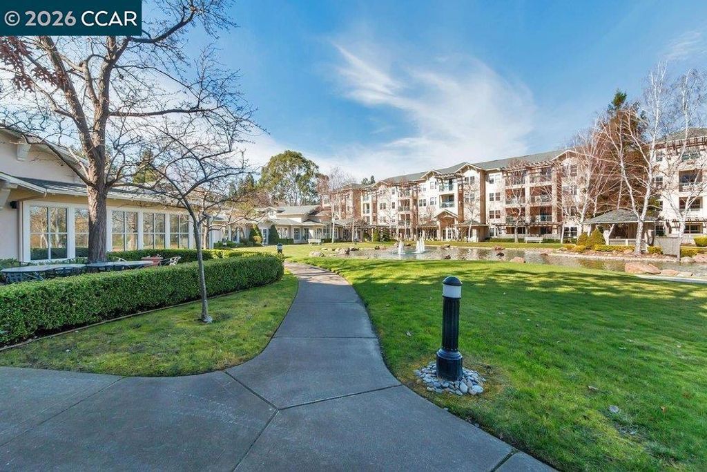 Image 38 of property listing at 1860 Tice Creek Dr 1206, Walnut Creek, CA 94595