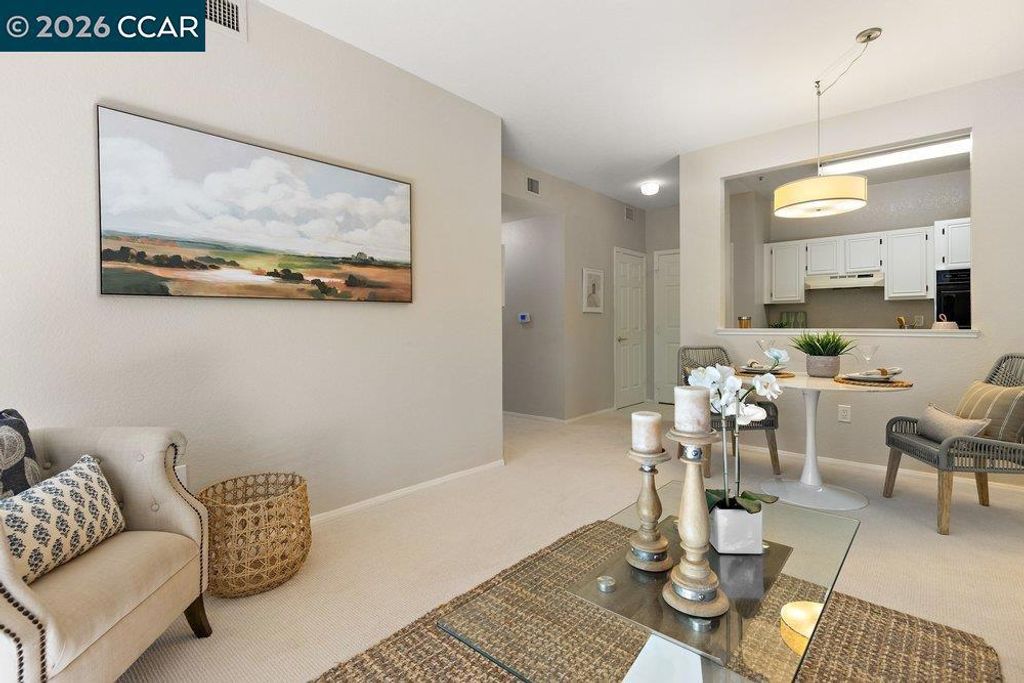Image 5 of property listing at 1860 Tice Creek Dr 1206, Walnut Creek, CA 94595