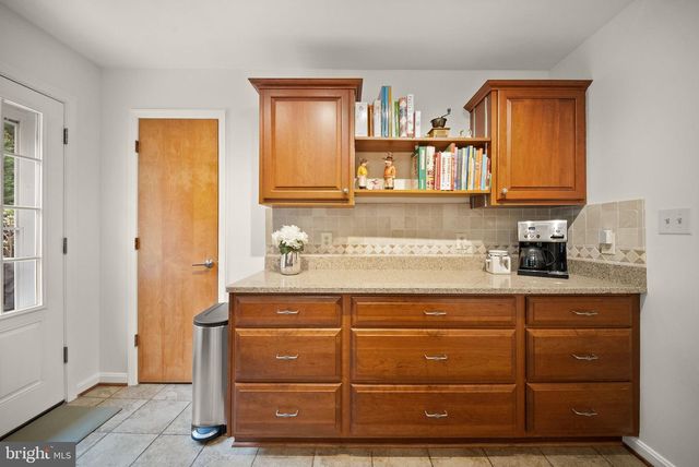 4580 AKERS LN, Warrenton, VA 20187