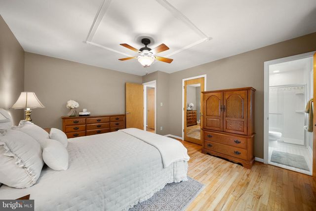 4580 AKERS LN, Warrenton, VA 20187