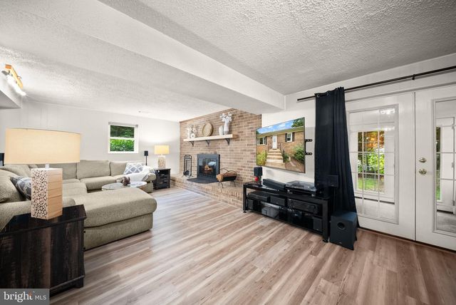 4580 AKERS LN, Warrenton, VA 20187