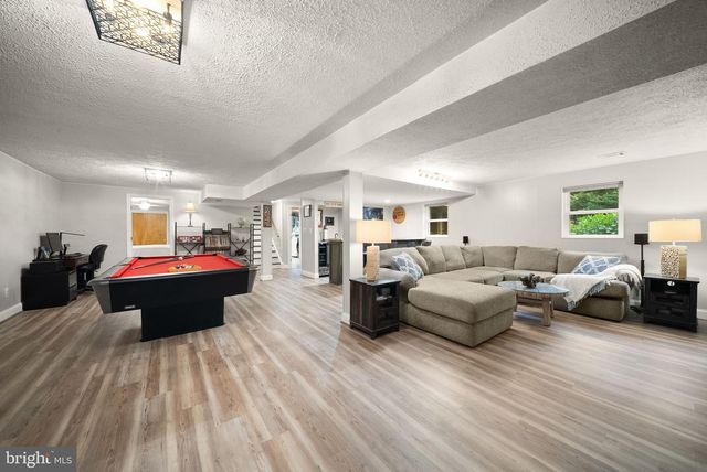 4580 AKERS LN, Warrenton, VA 20187