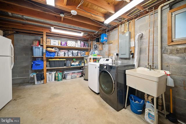 4580 AKERS LN, Warrenton, VA 20187