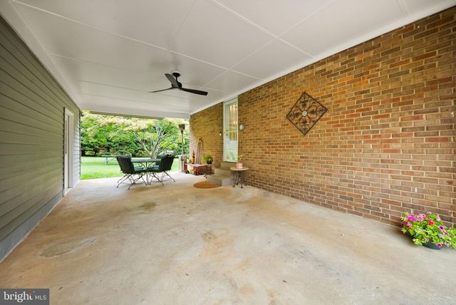 4580 AKERS LN, Warrenton, VA 20187