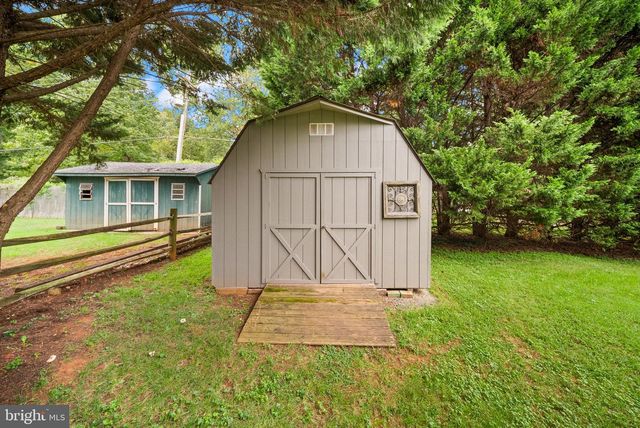 4580 AKERS LN, Warrenton, VA 20187