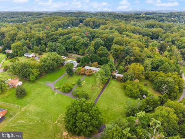 4580 AKERS LN, Warrenton, VA 20187