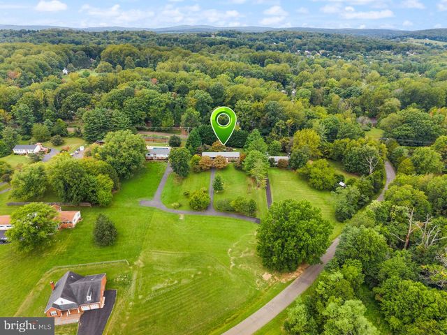 4580 AKERS LN, Warrenton, VA 20187