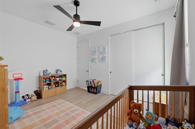 5160 DARTMOUTH AVENUE N, St Petersburg, FL 33710