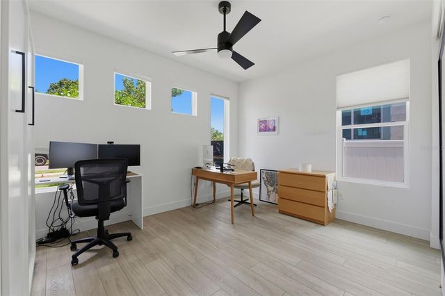 5160 DARTMOUTH AVENUE N, St Petersburg, FL 33710