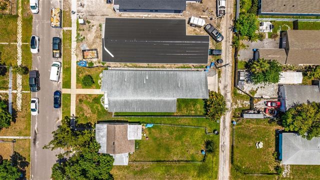 5160 DARTMOUTH AVENUE N, St Petersburg, FL 33710