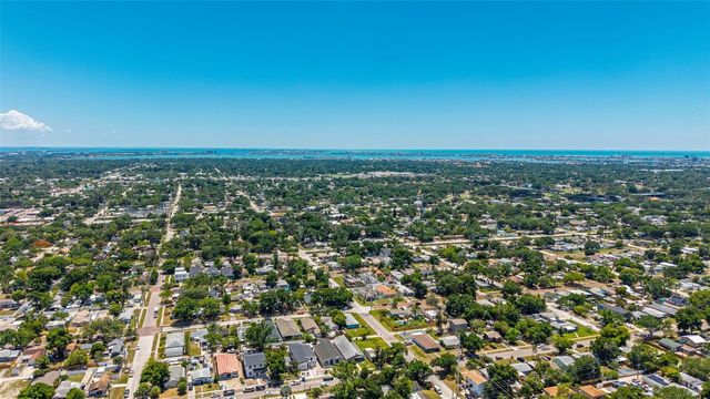 5160 DARTMOUTH AVENUE N, St Petersburg, FL 33710