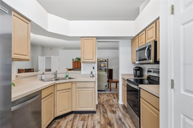 29406 ZELLER AVENUE, San Antonio, FL 33576