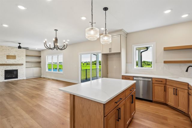 250 NW Copperleaf Court, Waukee, IA 50263