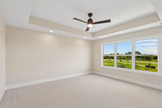 250 NW Copperleaf Court, Waukee, IA 50263