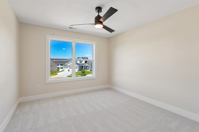 250 NW Copperleaf Court, Waukee, IA 50263