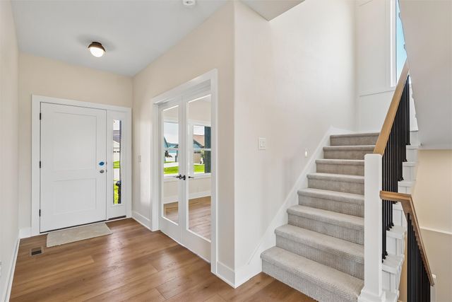 250 NW Copperleaf Court, Waukee, IA 50263