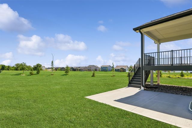 250 NW Copperleaf Court, Waukee, IA 50263