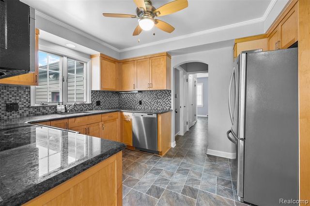 404 Lexington Boulevard, Royal Oak, MI 48073
