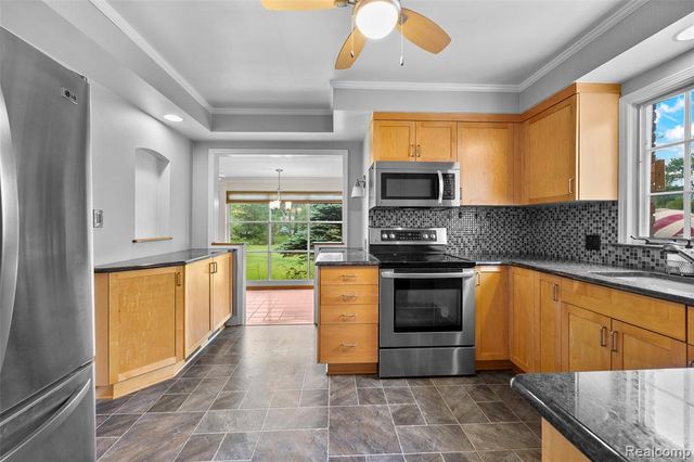 404 Lexington Boulevard, Royal Oak, MI 48073