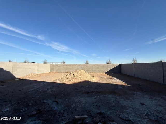 9545 W TAMARISK Avenue, Tolleson, AZ 85353