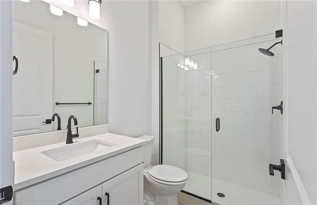 1992 Don Benito WAY, Naples, FL 34120