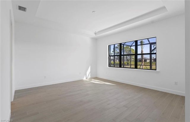 1992 Don Benito WAY, Naples, FL 34120