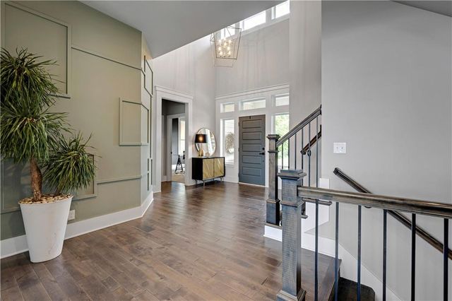 11510 W 157th Terrace, Overland Park, KS 66221