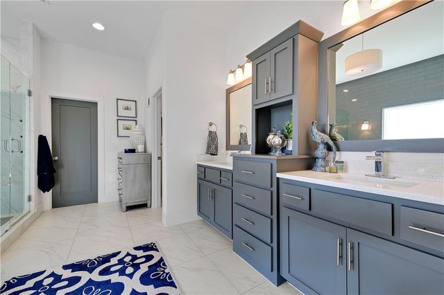 11510 W 157th Terrace, Overland Park, KS 66221