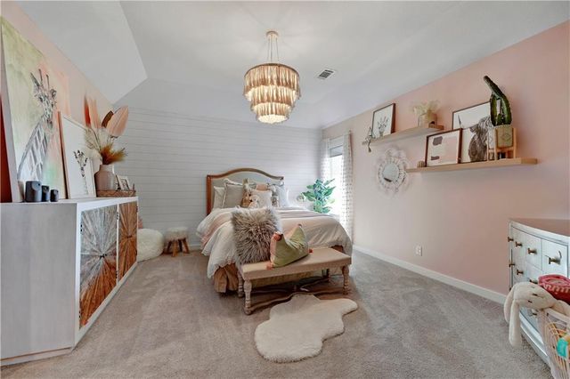 11510 W 157th Terrace, Overland Park, KS 66221