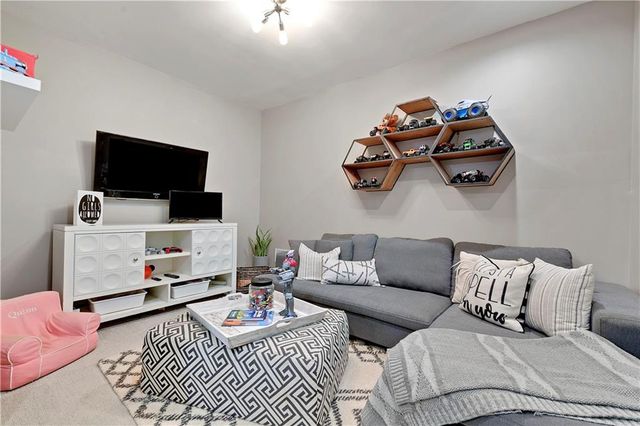 11510 W 157th Terrace, Overland Park, KS 66221