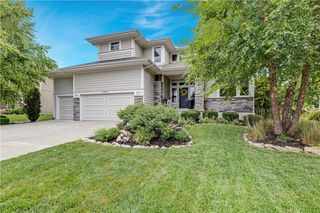 11510 W 157th Terrace, Overland Park, KS 66221