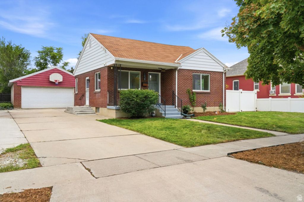 1039 W 800 N, Salt Lake City, UT 84116 — exterior