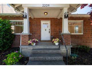 2209 F St, Vancouver, WA 98663