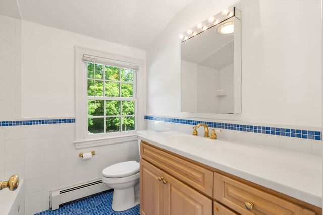 82 Allen Avenue SF, Newton, MA 02468