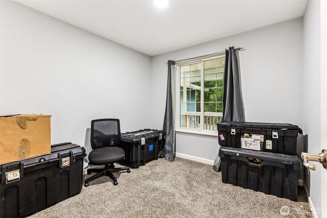 22325 Perimeter Court SE, Yelm, WA 98597