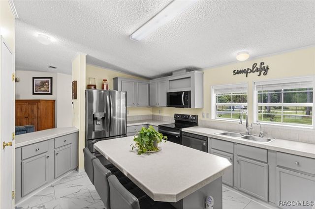 2430 S Wakulla Point, Homosassa, FL 34448