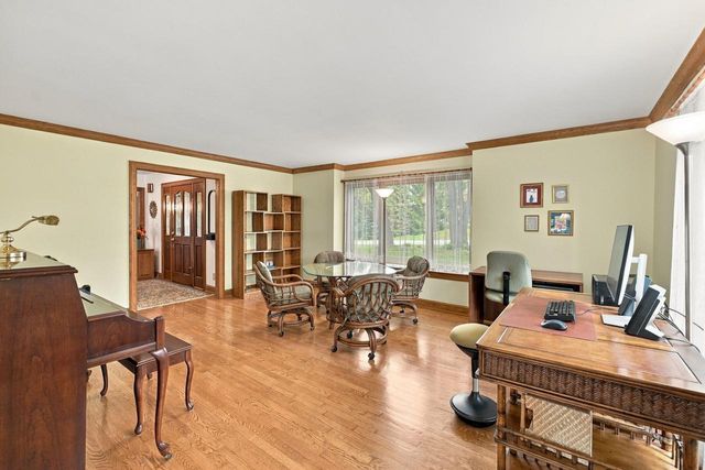 N26W30851 Golf Hills DRIVE, Pewaukee, WI 53072