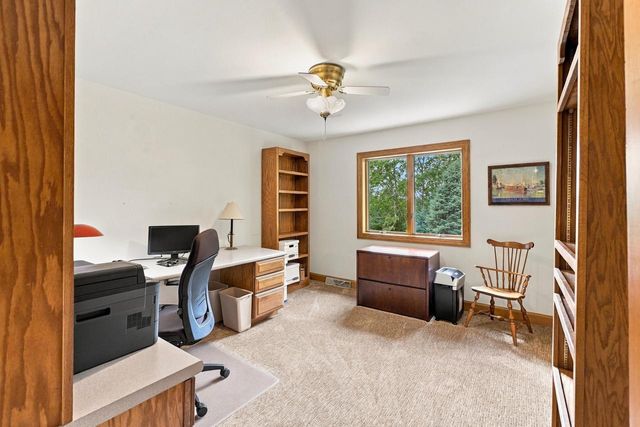 N26W30851 Golf Hills DRIVE, Pewaukee, WI 53072