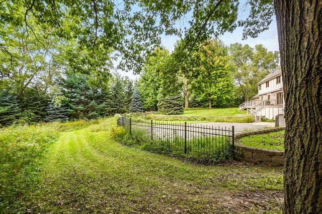 N26W30851 Golf Hills DRIVE, Pewaukee, WI 53072