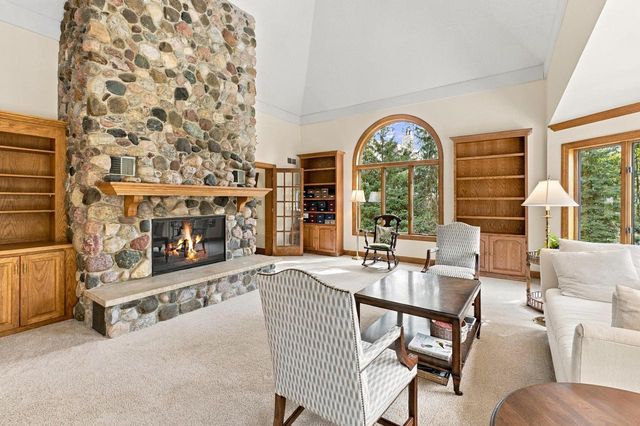 N26W30851 Golf Hills DRIVE, Pewaukee, WI 53072