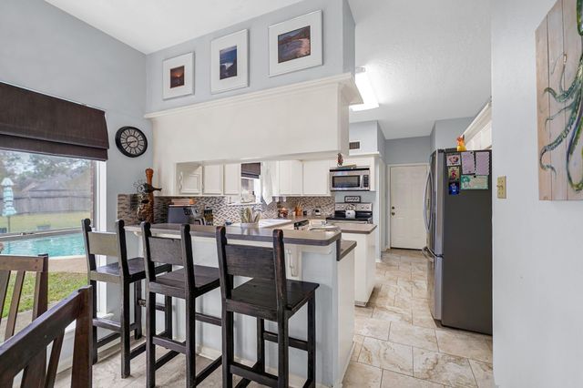 1501 Piney Woods Drive, Friendswood, TX 77546