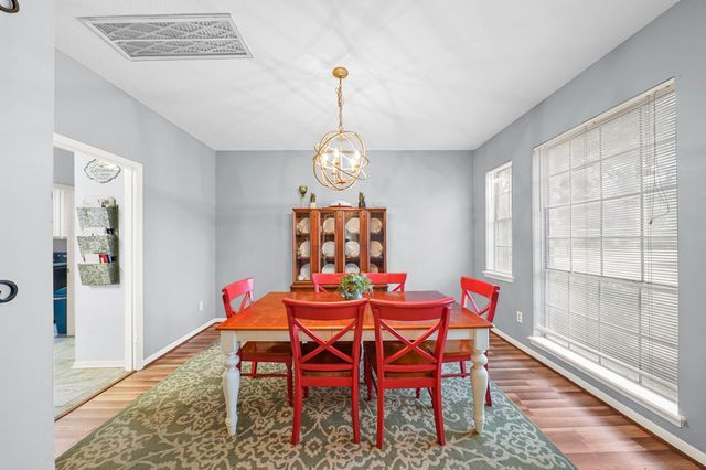 1501 Piney Woods Drive, Friendswood, TX 77546