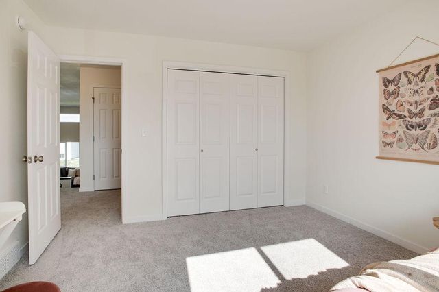 6783 Belding Drive S, Fargo, ND 58104