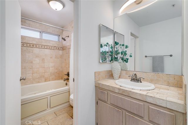 13133 Le Parc 706, Chino Hills, CA 91709